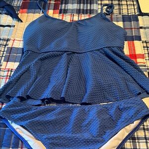 Blue Textured Women's Swimwear Set